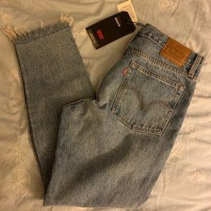 Levi’s Premium Wedgie (SOLD)